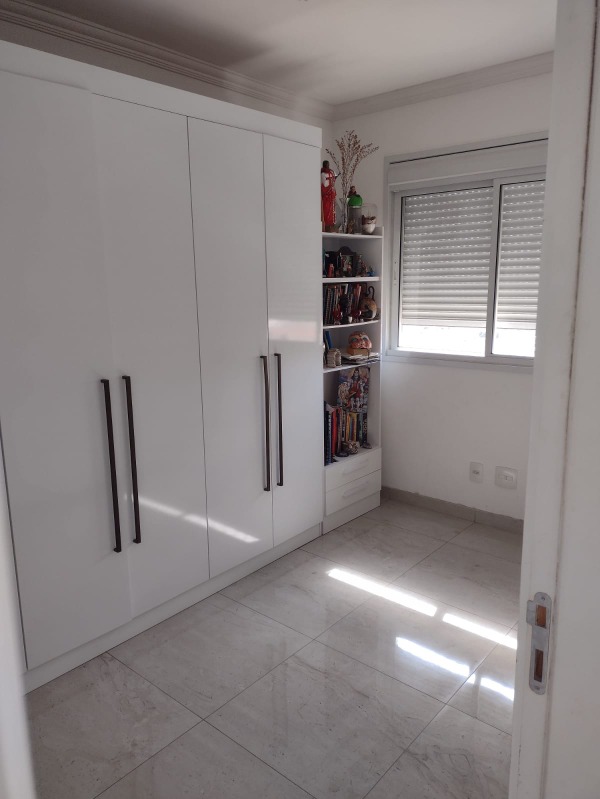 Apartamento para alugar com 2 quartos, 72m² - Foto 9