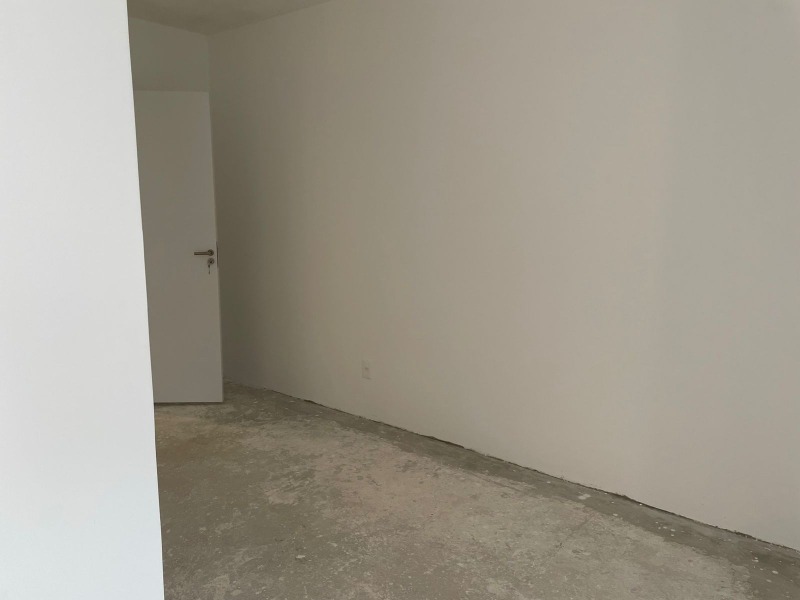 Apartamento à venda com 3 quartos, 159m² - Foto 13