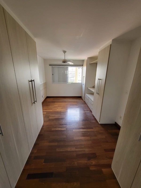 Apartamento à venda com 3 quartos, 101m² - Foto 2