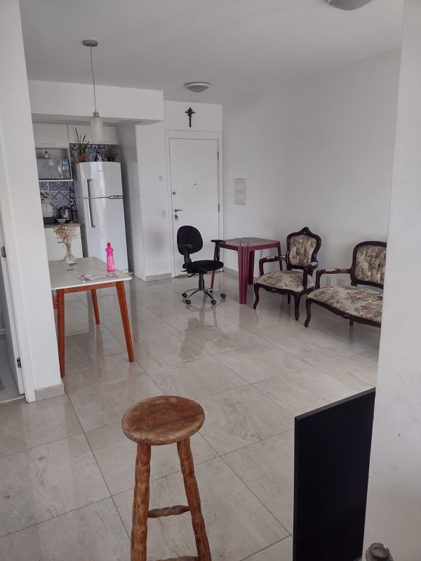 Apartamento para alugar com 2 quartos, 72m² - Foto 1