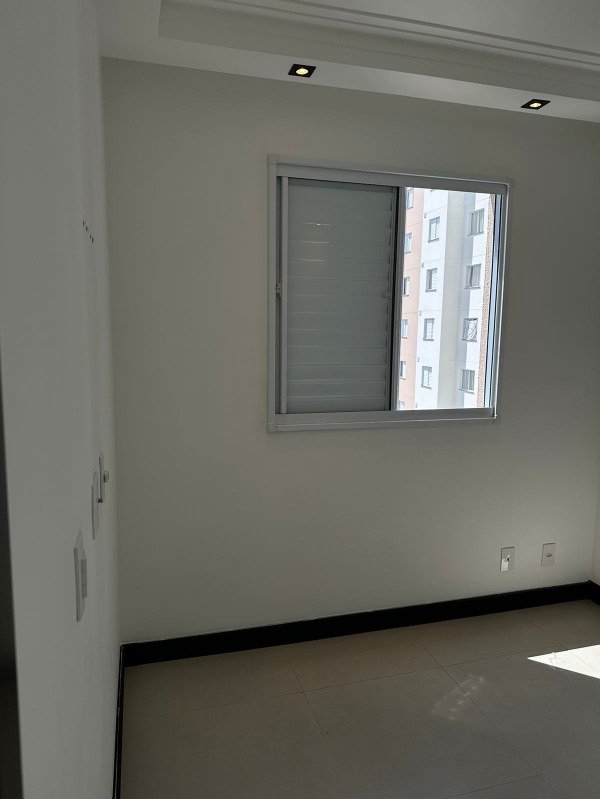 Apartamento à venda com 2 quartos, 63m² - Foto 19