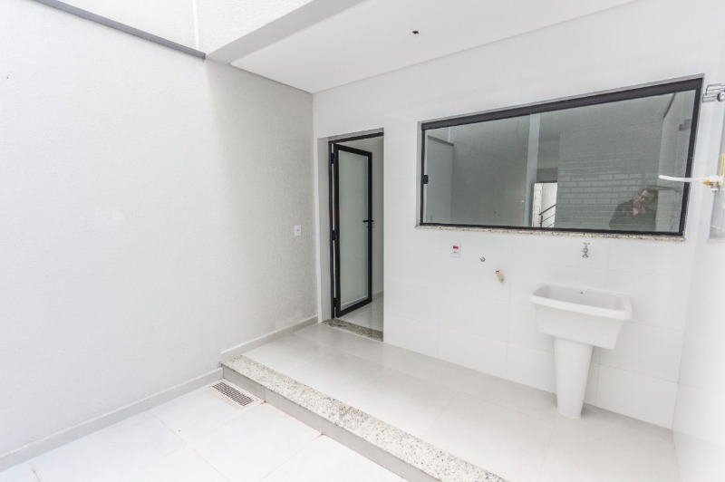 Casa à venda com 3 quartos, 110m² - Foto 6