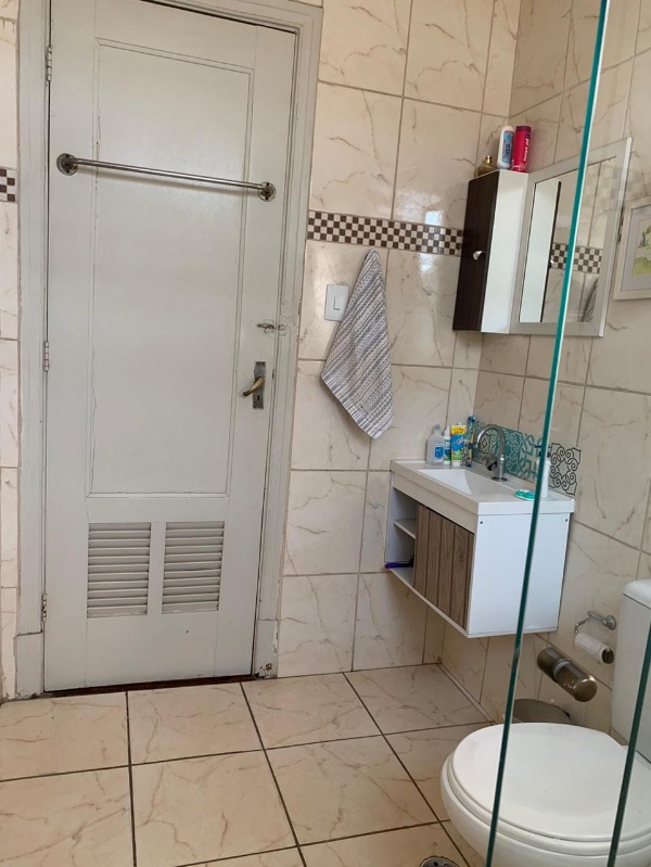 Apartamento à venda com 3 quartos, 76m² - Foto 8