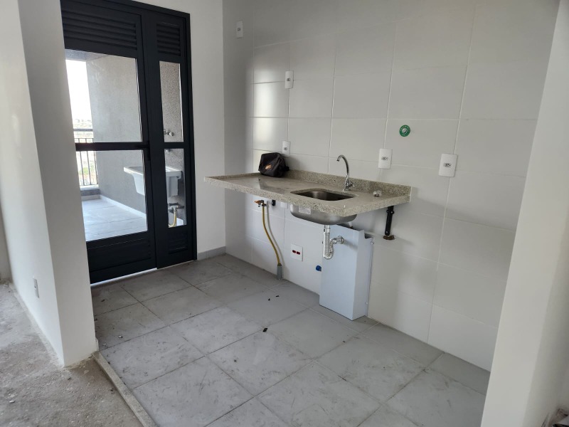 Apartamento à venda com 2 quartos, 60m² - Foto 3