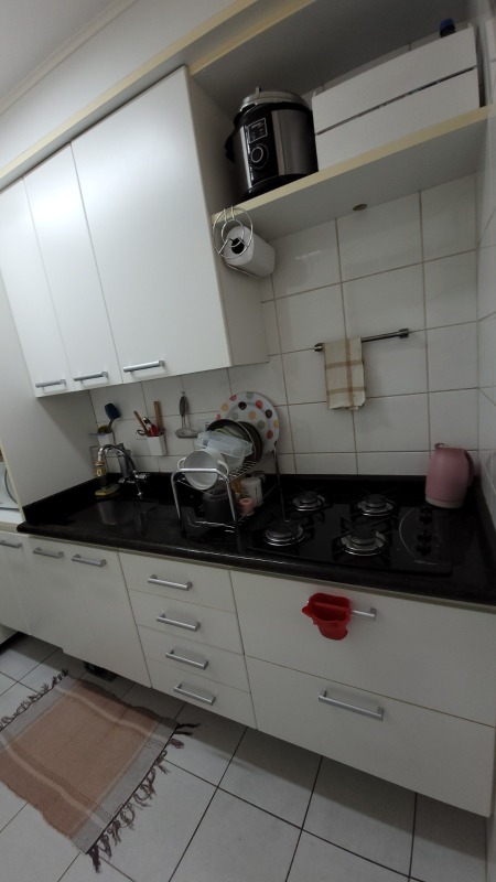 Apartamento à venda com 2 quartos, 57m² - Foto 3