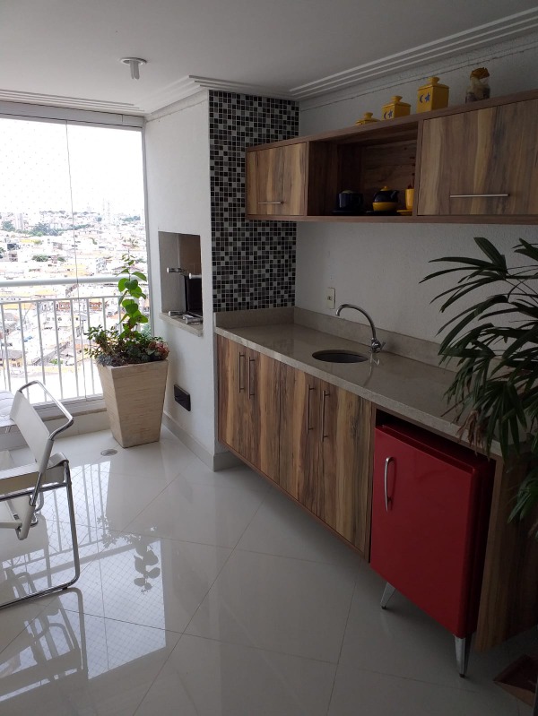 Apartamento à venda com 3 quartos, 107m² - Foto 11