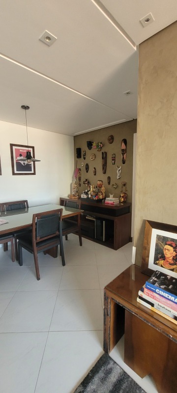 Apartamento à venda com 3 quartos, 92m² - Foto 2