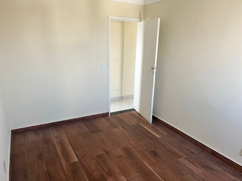 Apartamento à venda com 2 quartos, 57m² - Foto 8