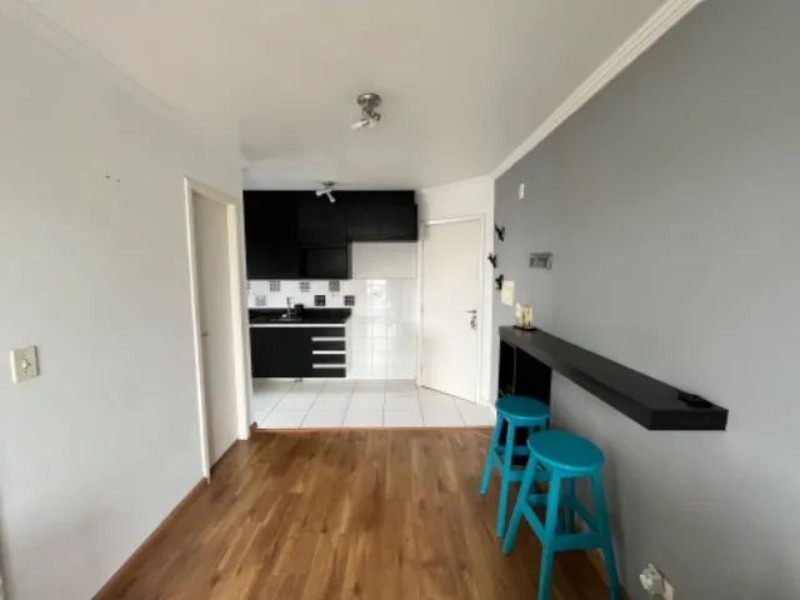 Apartamento à venda com 1 quarto, 38m² - Foto 1