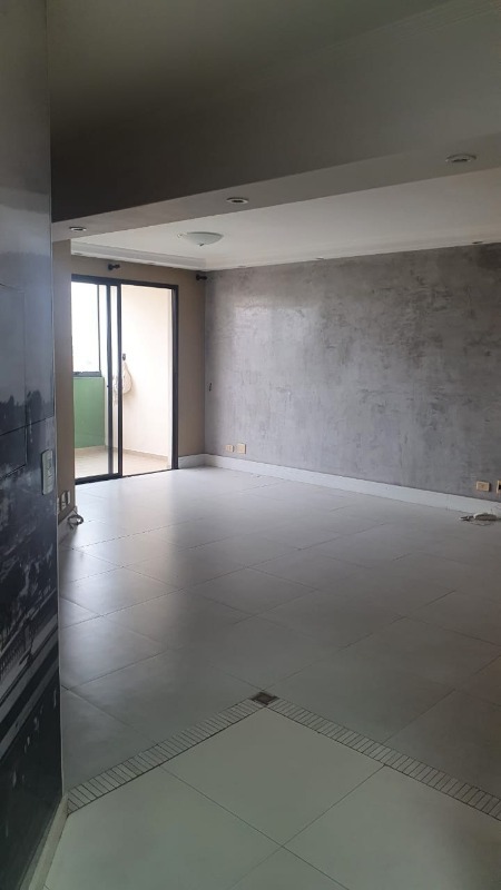 Apartamento à venda com 2 quartos, 82m² - Foto 13