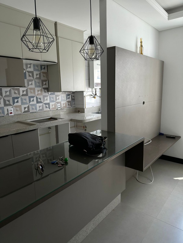 Apartamento à venda com 2 quartos, 63m² - Foto 8