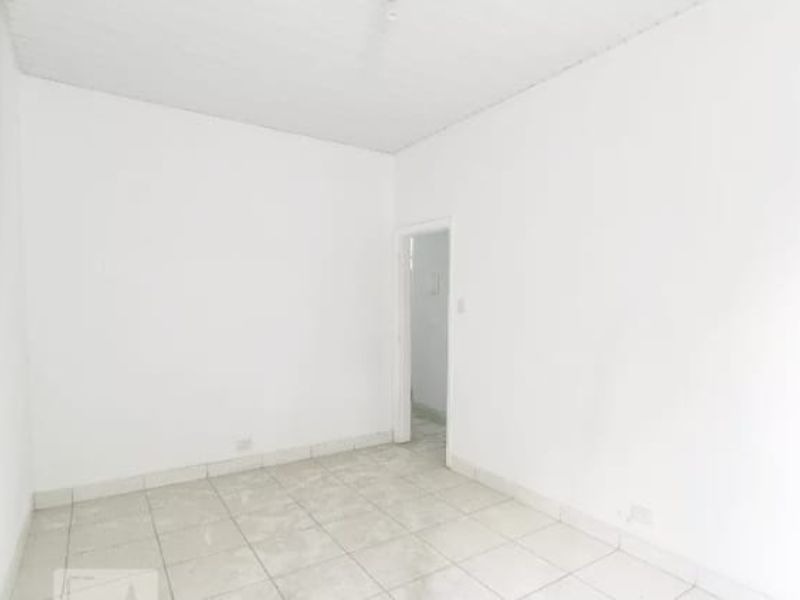 Apartamento à venda com 1 quarto, 37m² - Foto 9