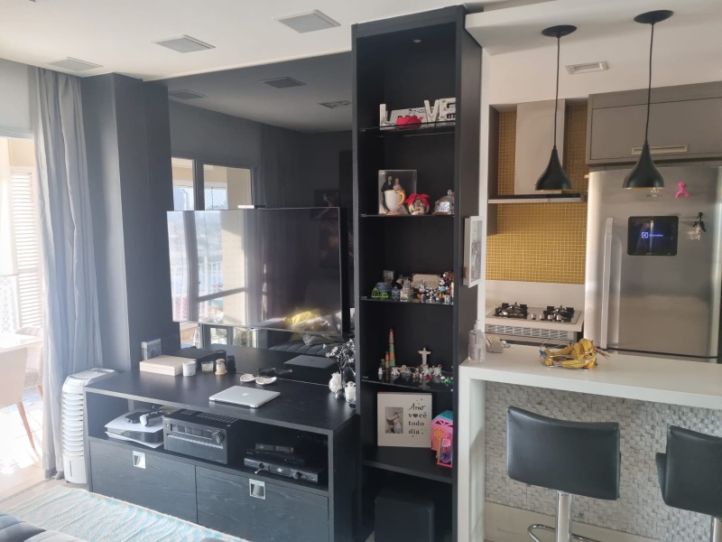 Apartamento à venda com 2 quartos, 68m² - Foto 6