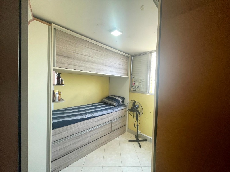 Apartamento à venda com 2 quartos, 48m² - Foto 11