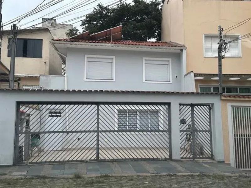 Casa à venda com 3 quartos, 135m² - Foto 1