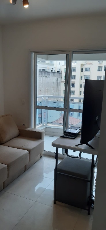 Apartamento à venda com 1 quarto, 40m² - Foto 7