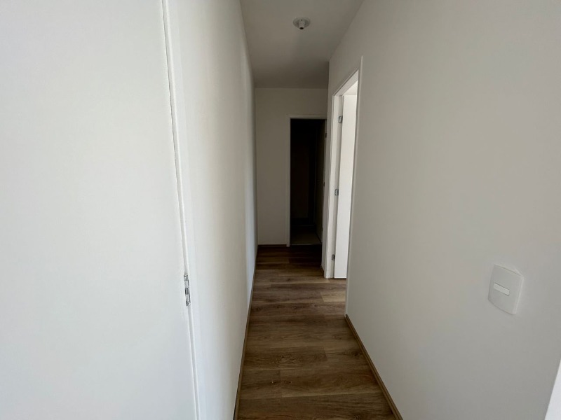 Apartamento à venda com 2 quartos, 42m² - Foto 12