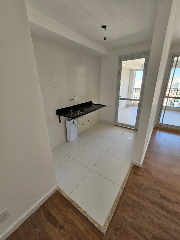 Apartamento à venda com 2 quartos, 84m² - Foto 21