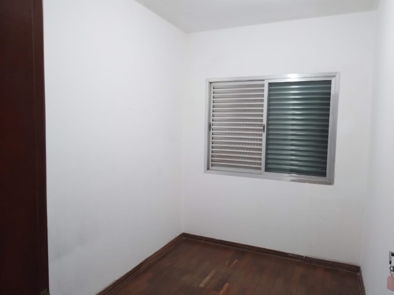 Casa à venda com 4 quartos, 132m² - Foto 10