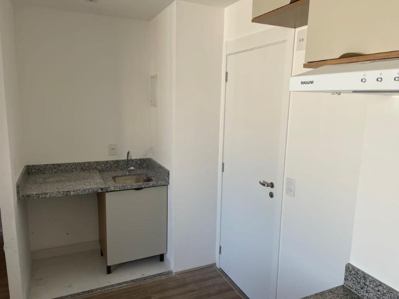 Apartamento à venda com 2 quartos, 38m² - Foto 11