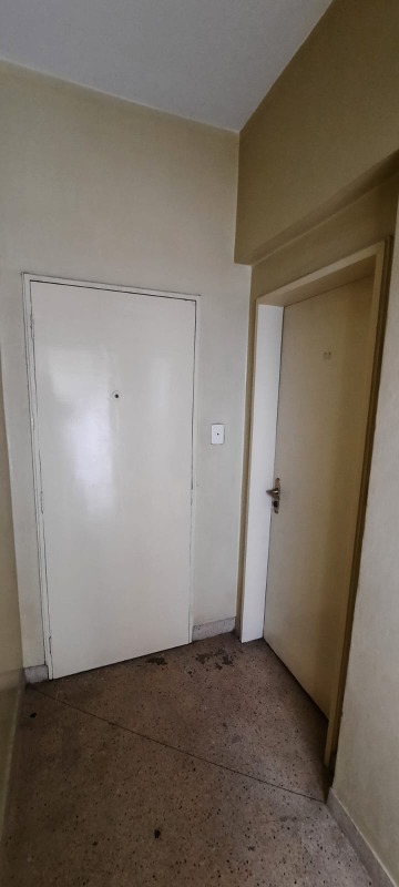 Apartamento à venda com 1 quarto, 45m² - Foto 25