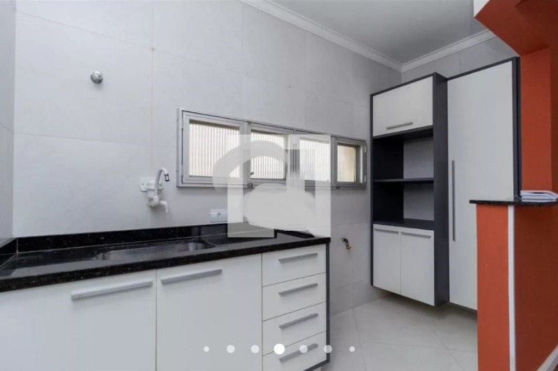 Apartamento à venda com 2 quartos, 70m² - Foto 4