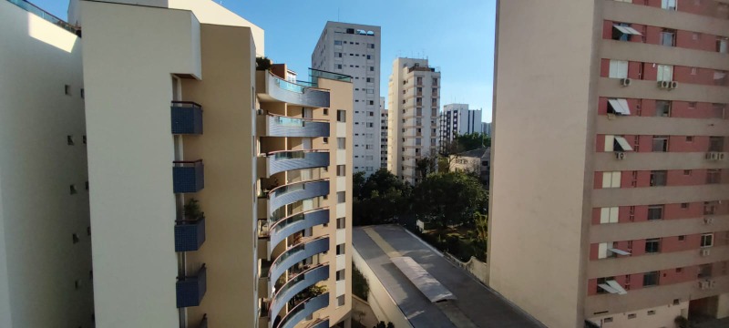 Apartamento à venda com 3 quartos, 102m² - Foto 32