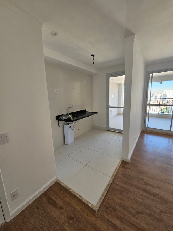 Apartamento à venda com 2 quartos, 84m² - Foto 6