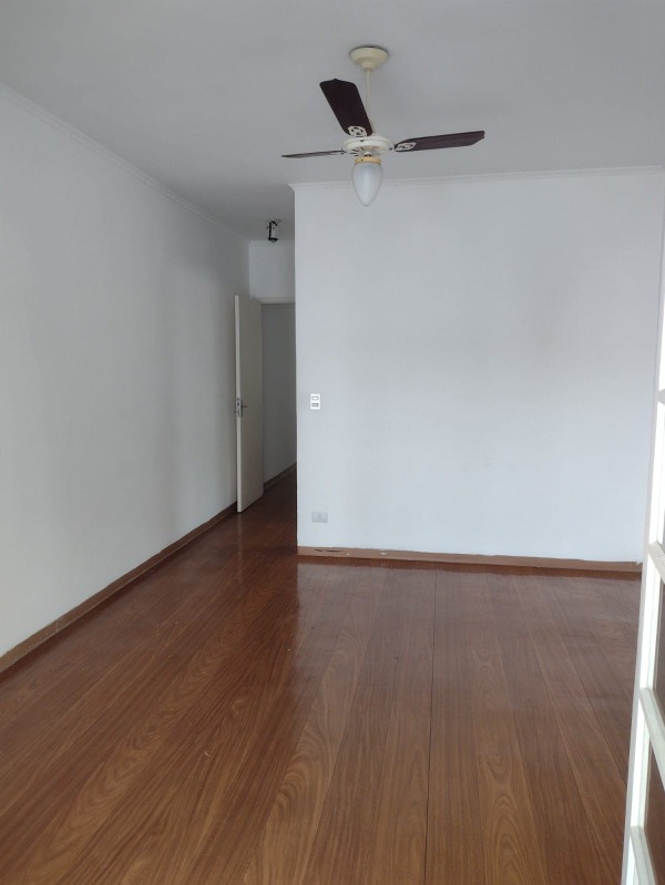 Casa à venda com 3 quartos, 180m² - Foto 9