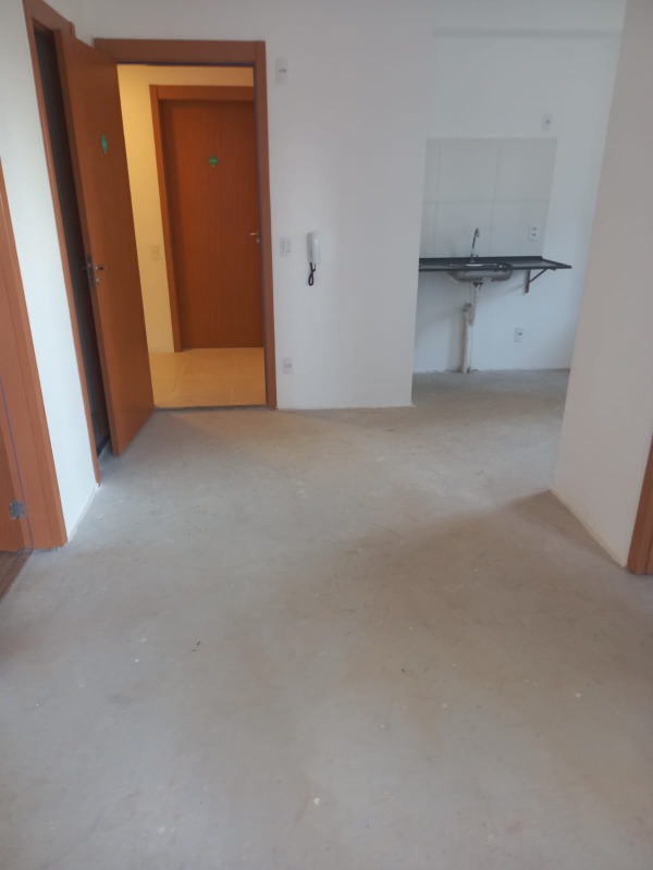 Apartamento à venda com 2 quartos, 38m² - Foto 2