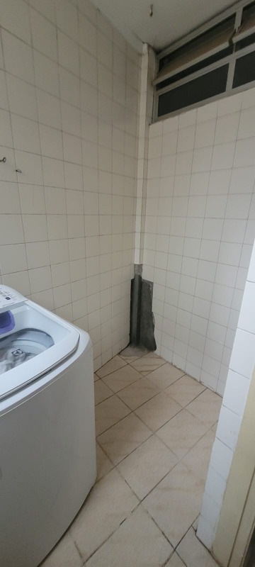 Apartamento à venda com 1 quarto, 40m² - Foto 11