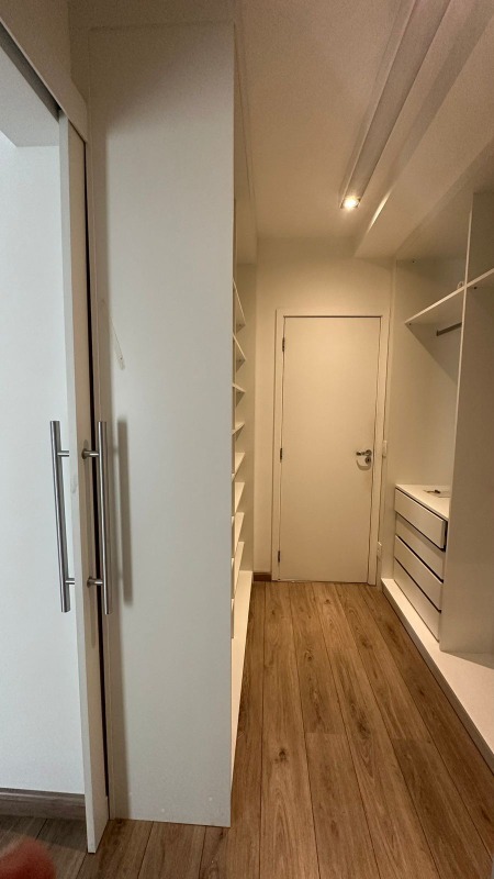 Apartamento à venda com 3 quartos, 145m² - Foto 11