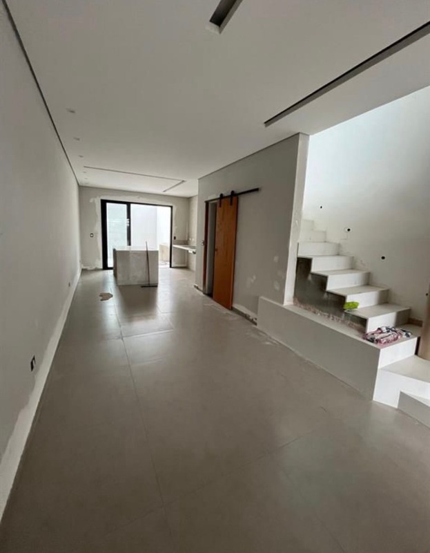 Casa à venda com 4 quartos, 150m² - Foto 14