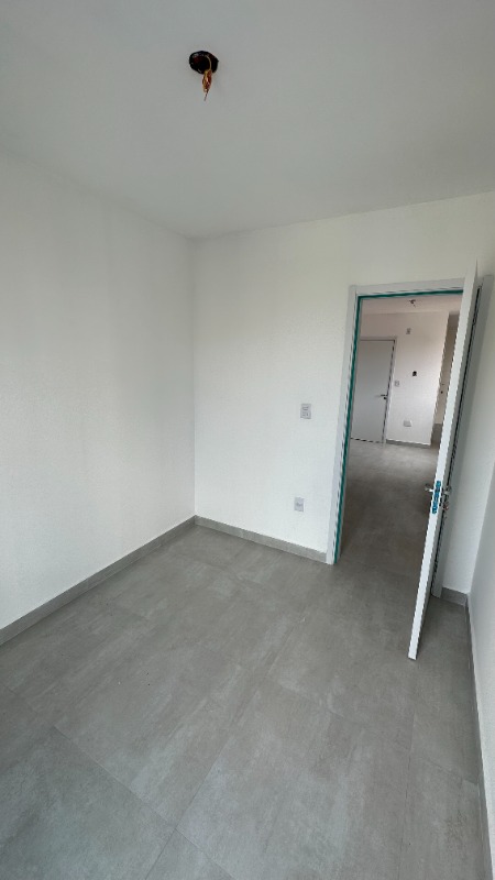 Apartamento à venda com 2 quartos, 52m² - Foto 11