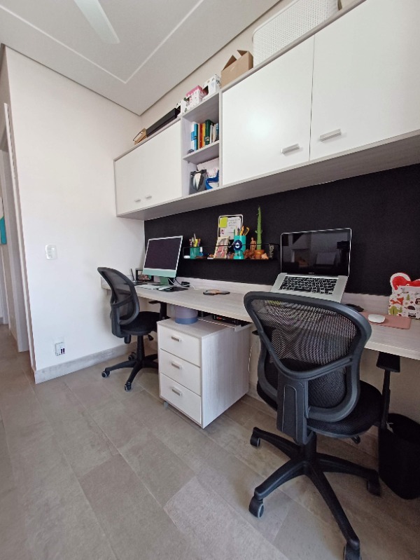 Apartamento à venda com 2 quartos, 79m² - Foto 22