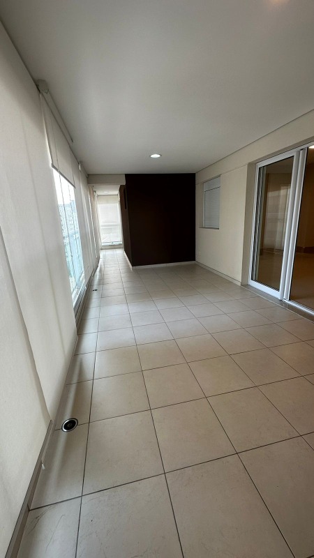 Apartamento à venda com 3 quartos, 145m² - Foto 9