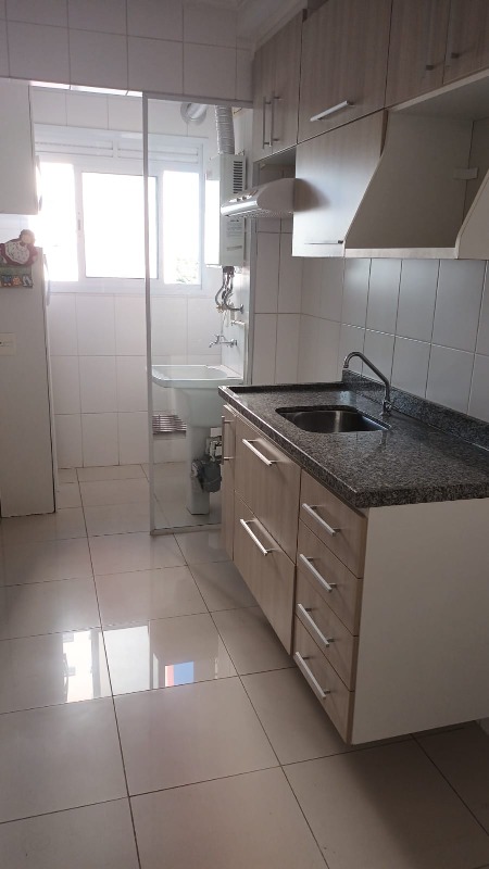 Apartamento à venda com 3 quartos, 73m² - Foto 13