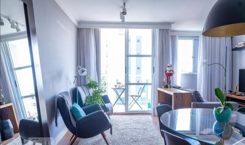 Apartamento à venda com 2 quartos, 62m² - Foto 4