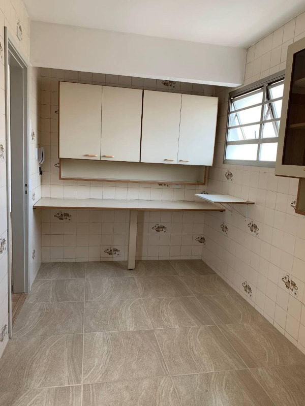 Apartamento à venda com 2 quartos, 66m² - Foto 7