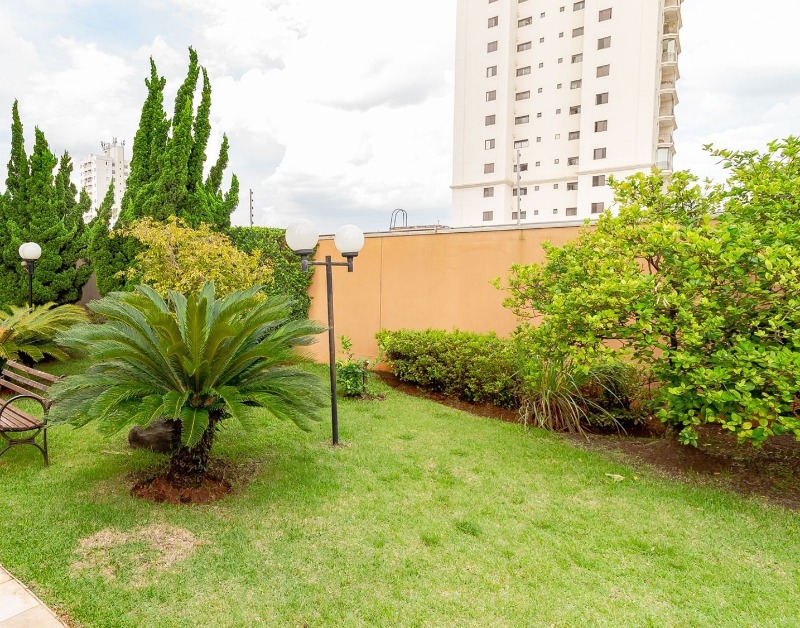 Apartamento à venda com 3 quartos, 105m² - Foto 10