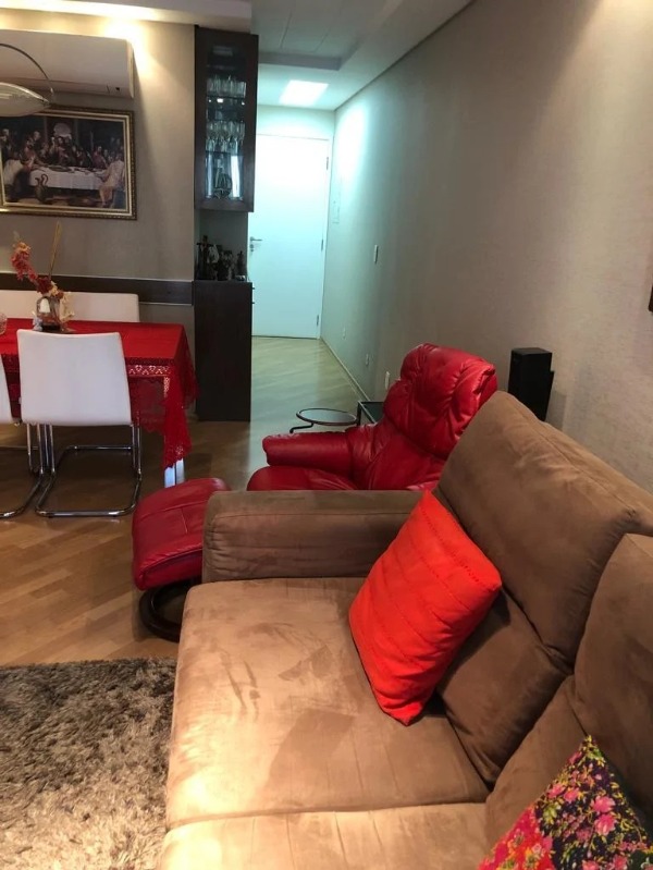 Apartamento à venda com 3 quartos, 67m² - Foto 3