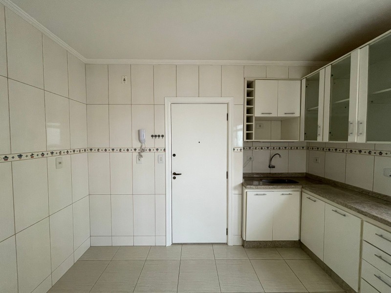 Apartamento à venda com 3 quartos, 86m² - Foto 5