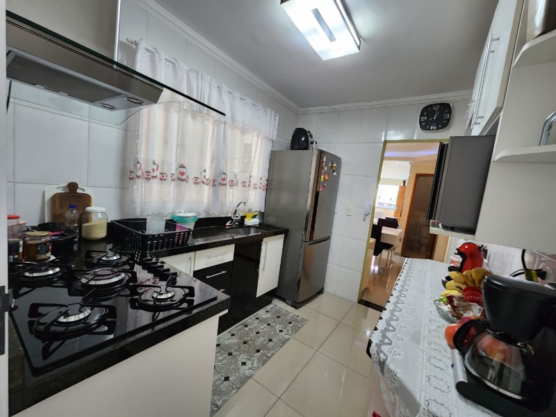 Apartamento à venda com 3 quartos, 145m² - Foto 9