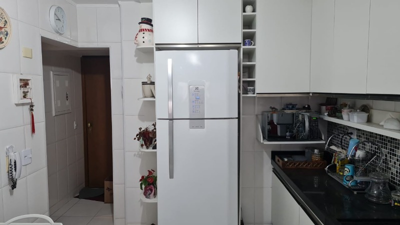 Apartamento à venda com 3 quartos, 102m² - Foto 7