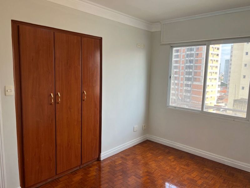 Apartamento à venda com 3 quartos, 130m² - Foto 7