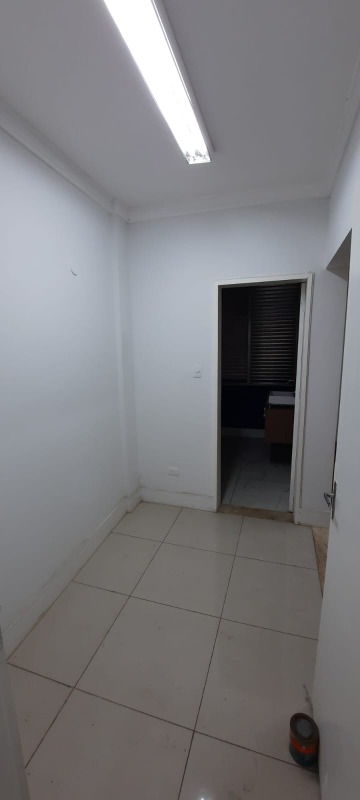 Apartamento à venda com 1 quarto, 45m² - Foto 21