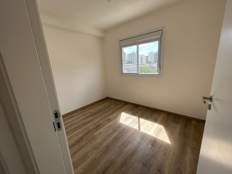 Apartamento à venda com 2 quartos, 42m² - Foto 7