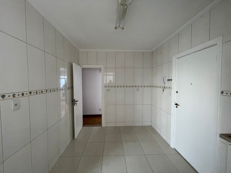 Apartamento à venda com 3 quartos, 86m² - Foto 4