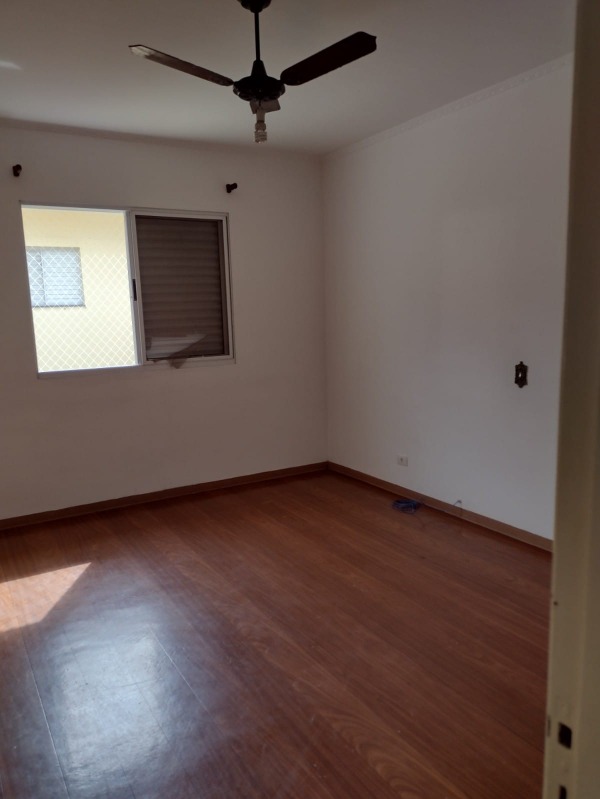 Casa à venda com 3 quartos, 180m² - Foto 13