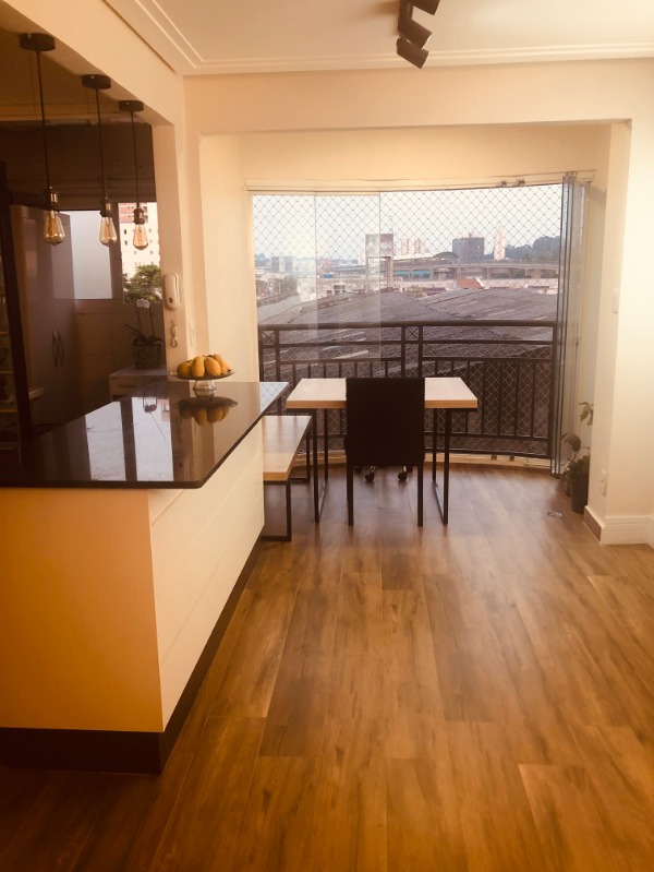 Apartamento à venda com 2 quartos, 56m² - Foto 2